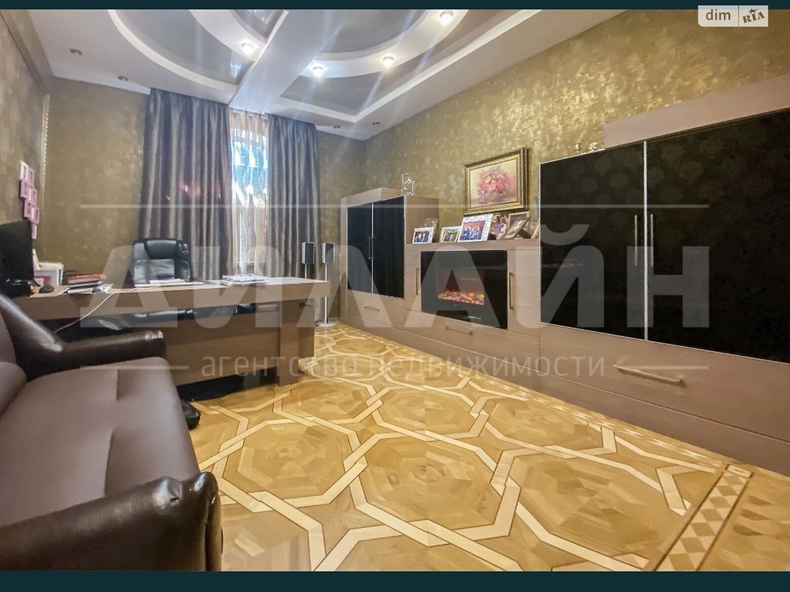 двоповерховий будинок з гаражем, 235 кв. м, кирпич. Продаж в Запоріжжі, район Дніпровський (Ленінський) фото 1 двоповерховий будинок з гаражем, 235 кв. м, кирпич. Продаж в Запоріжжі, район Дніпровський (Ленінський) фото 1