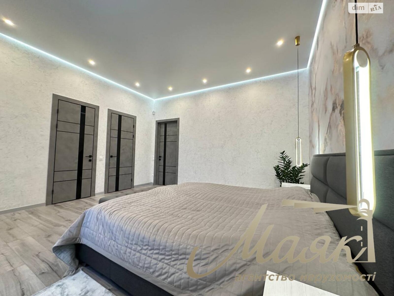 одноповерховий будинок з опаленням, 180 кв. м, керамічний блок. Продаж в Запоріжжі, район Дніпровський (Ленінський) фото 1 одноповерховий будинок з опаленням, 180 кв. м, керамічний блок. Продаж в Запоріжжі, район Дніпровський (Ленінський) фото 1