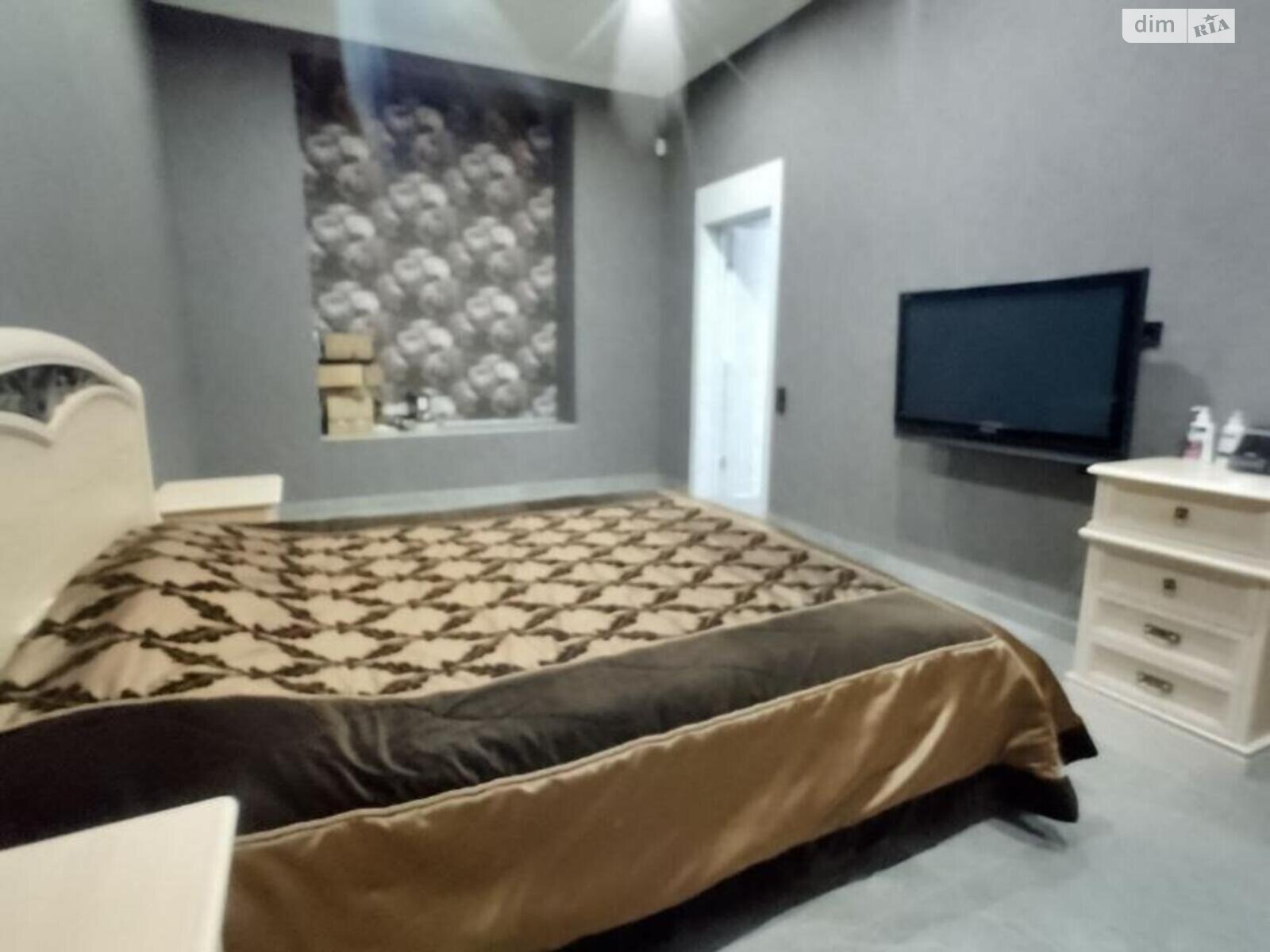 двухэтажный дом, 235 кв. м, кирпич. Продажа в Запорожье район Днепровский (Ленинский) фото 1 двухэтажный дом, 235 кв. м, кирпич. Продажа в Запорожье район Днепровский (Ленинский) фото 1