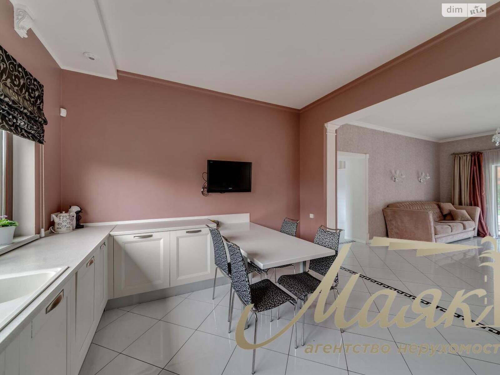 двоповерховий будинок з гаражем, 245 кв. м, цегла. Продаж в Запоріжжі, район Дніпровський (Ленінський) фото 1 двоповерховий будинок з гаражем, 245 кв. м, цегла. Продаж в Запоріжжі, район Дніпровський (Ленінський) фото 1