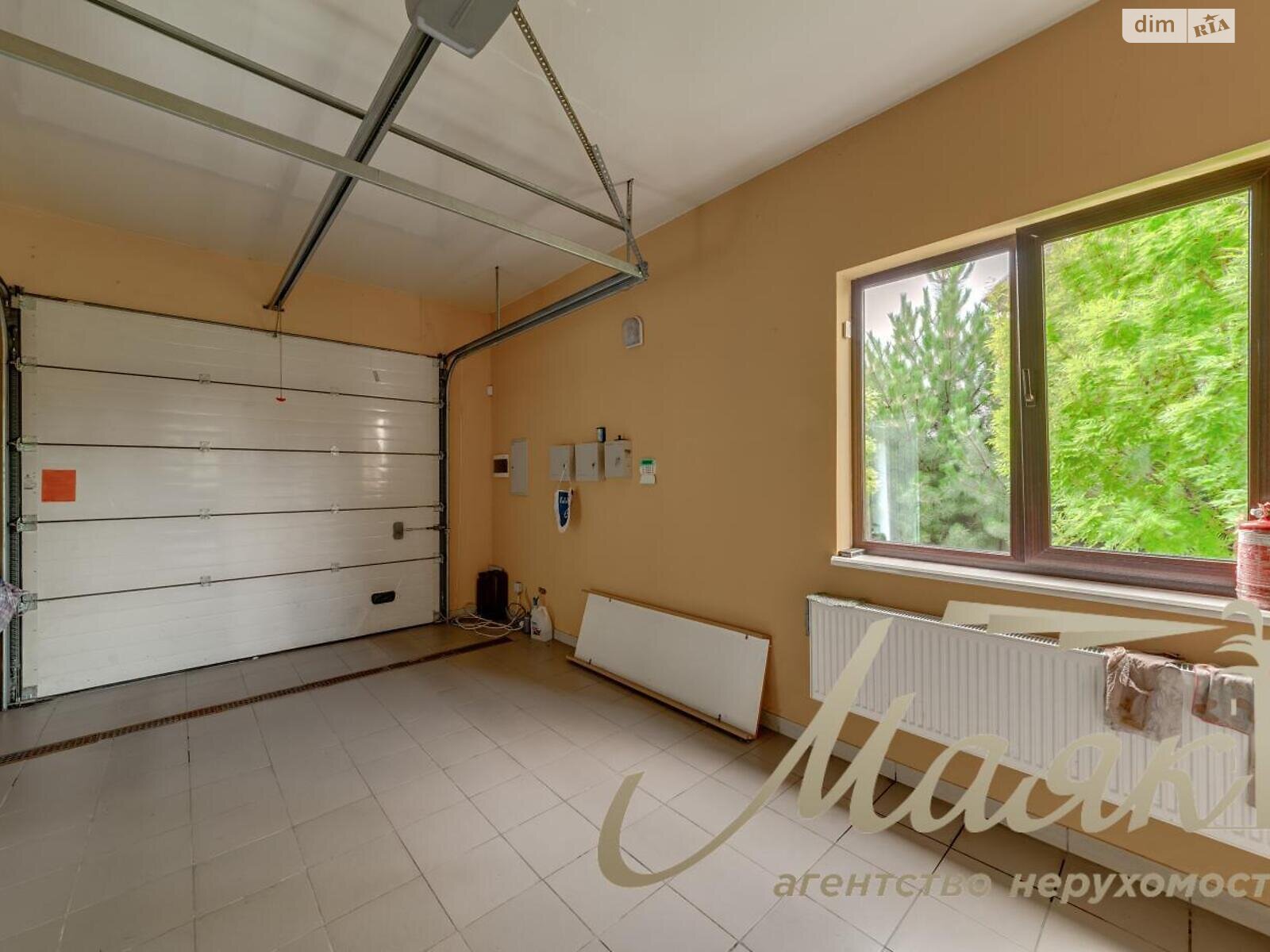 двоповерховий будинок з гаражем, 245 кв. м, цегла. Продаж в Запоріжжі, район Дніпровський (Ленінський) фото 1 двоповерховий будинок з гаражем, 245 кв. м, цегла. Продаж в Запоріжжі, район Дніпровський (Ленінський) фото 1