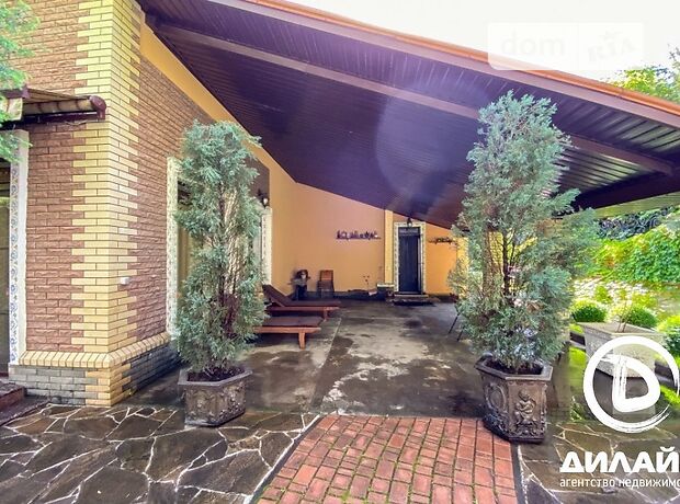 двухэтажный дом с садом, 250 кв. м, кирпич. Продажа в Запорожье район Днепровский (Ленинский) фото 1 двухэтажный дом с садом, 250 кв. м, кирпич. Продажа в Запорожье район Днепровский (Ленинский) фото 1