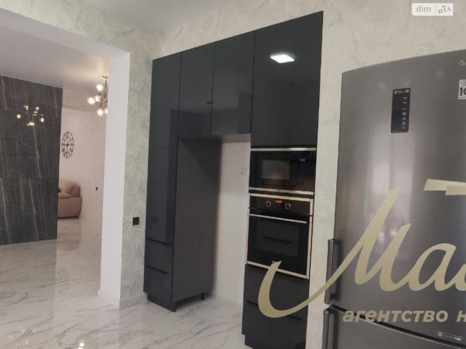 двоповерховий будинок з гаражем, 240 кв. м, газобетон. Продаж у Сонячне фото 1 двоповерховий будинок з гаражем, 240 кв. м, газобетон. Продаж у Сонячне фото 1