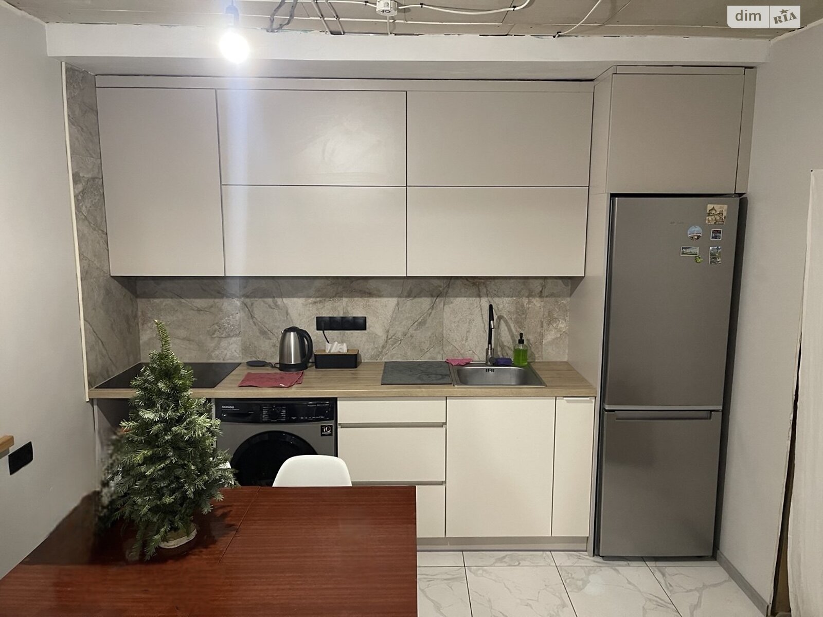 одноэтажный дом, 40 кв. м, кирпич саманный. Продажа в Запорожье фото 1