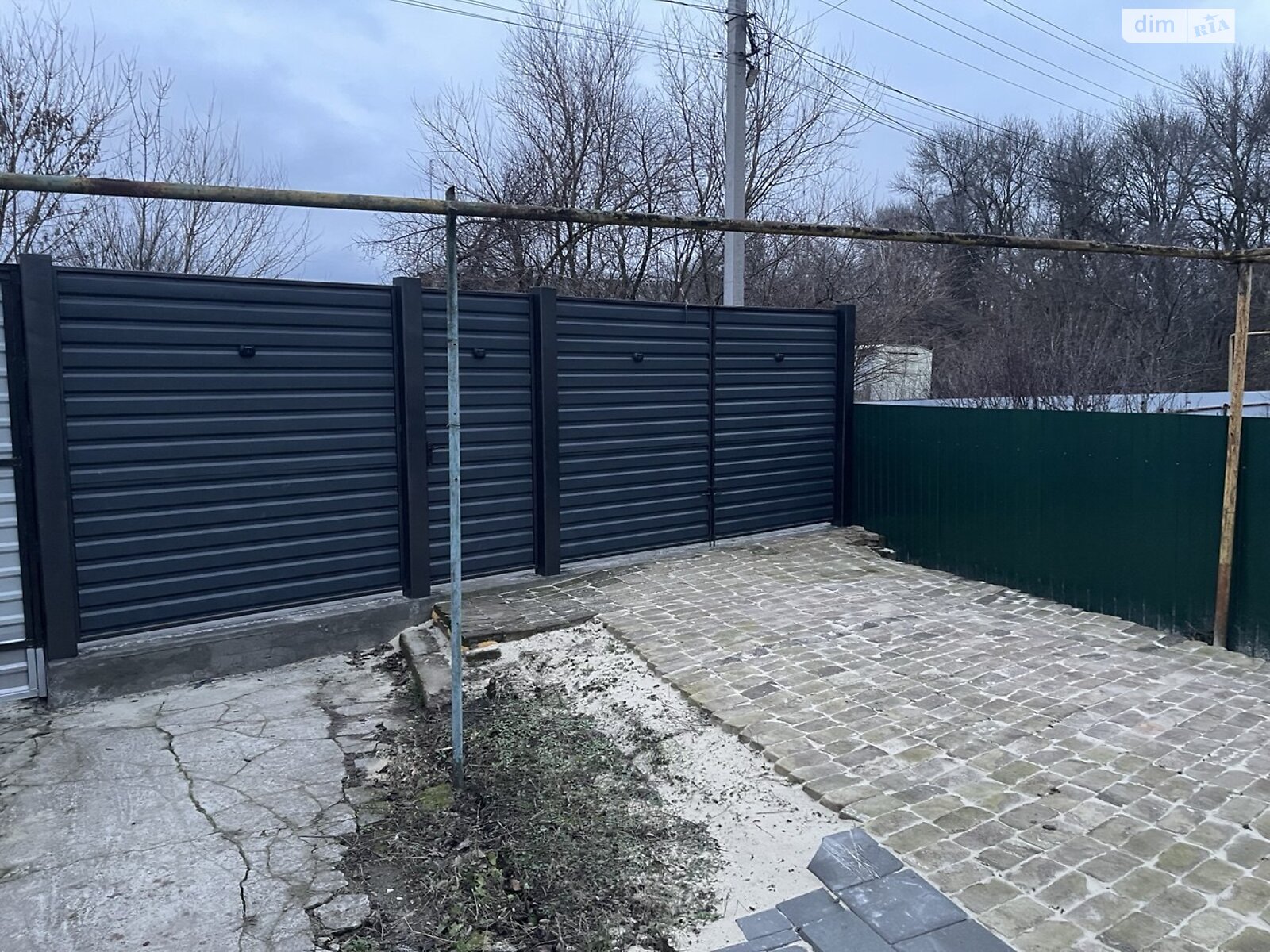 одноэтажный дом, 40 кв. м, кирпич саманный. Продажа в Запорожье фото 1