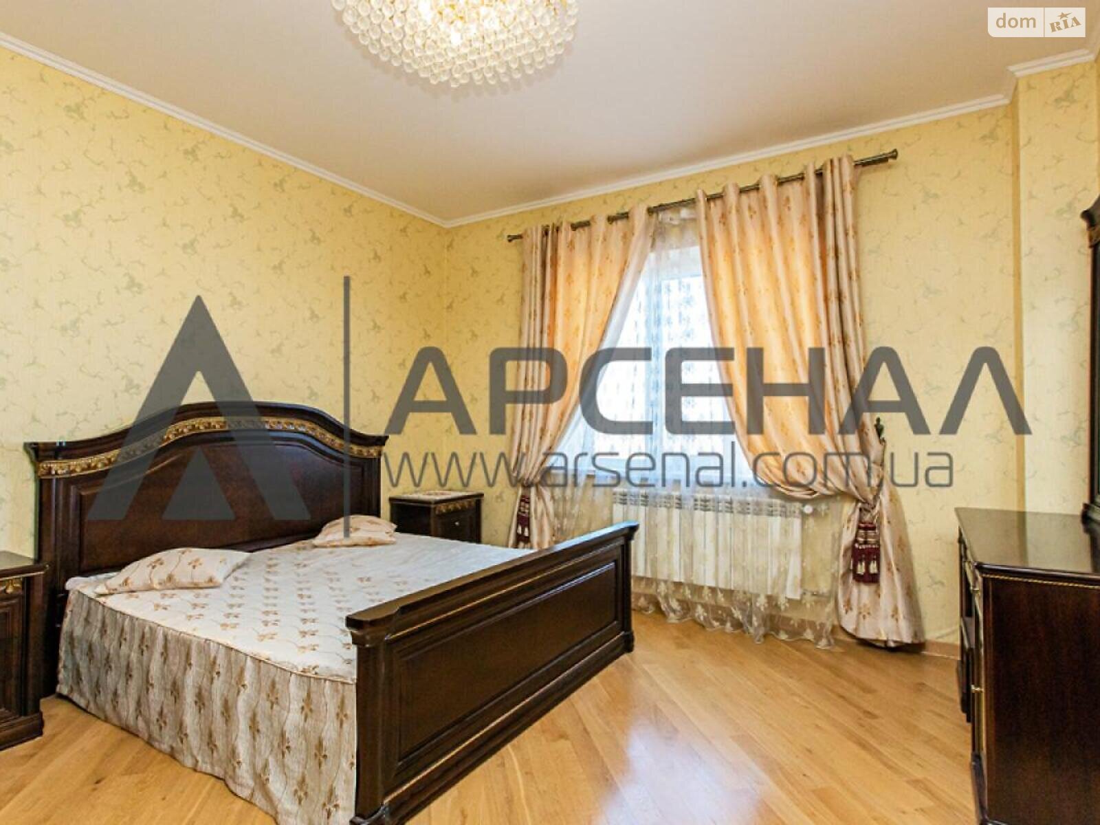 триповерховий будинок, 250 кв. м, кирпич. Продаж в Запоріжжі, район Хортицький фото 1