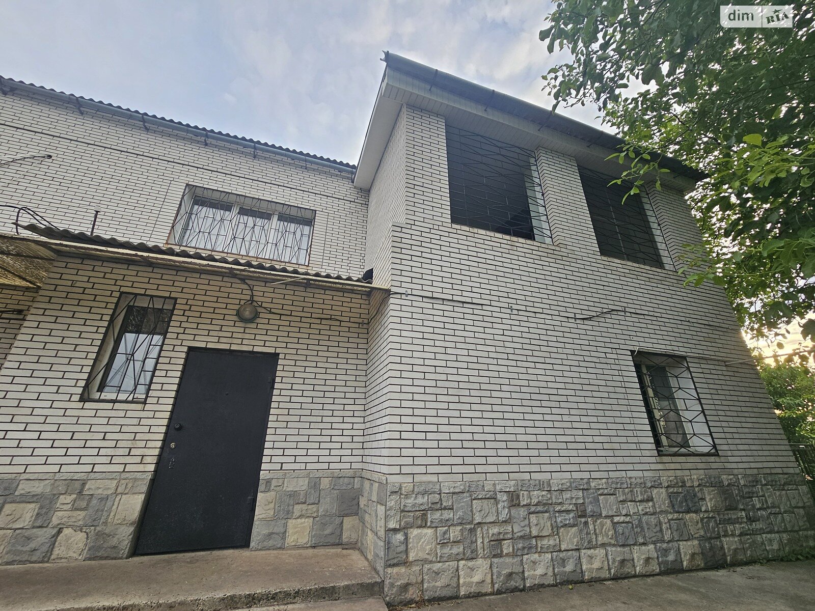 двухэтажный дом, 214 кв. м, кирпич. Продажа в Запорожье район Хортицкий фото 1 двухэтажный дом, 214 кв. м, кирпич. Продажа в Запорожье район Хортицкий фото 1