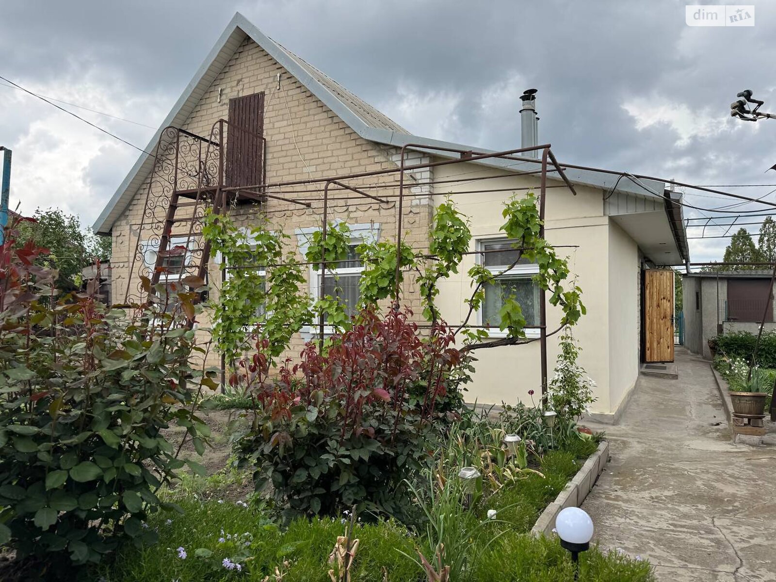 одноэтажный дом с гаражом, 80 кв. м, кирпич. Продажа в Запорожье район Коммунарский фото 1
