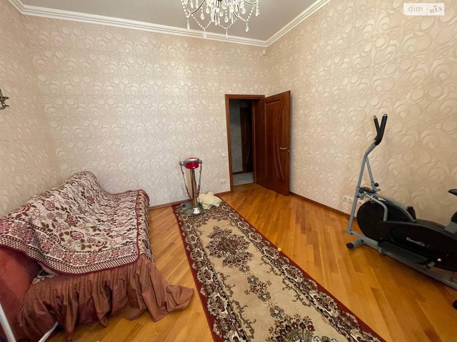 одноповерховий будинок з гаражем, 236.1 кв. м, цегла. Продаж в Запоріжжі, район Комунарський фото 1 одноповерховий будинок з гаражем, 236.1 кв. м, цегла. Продаж в Запоріжжі, район Комунарський фото 1