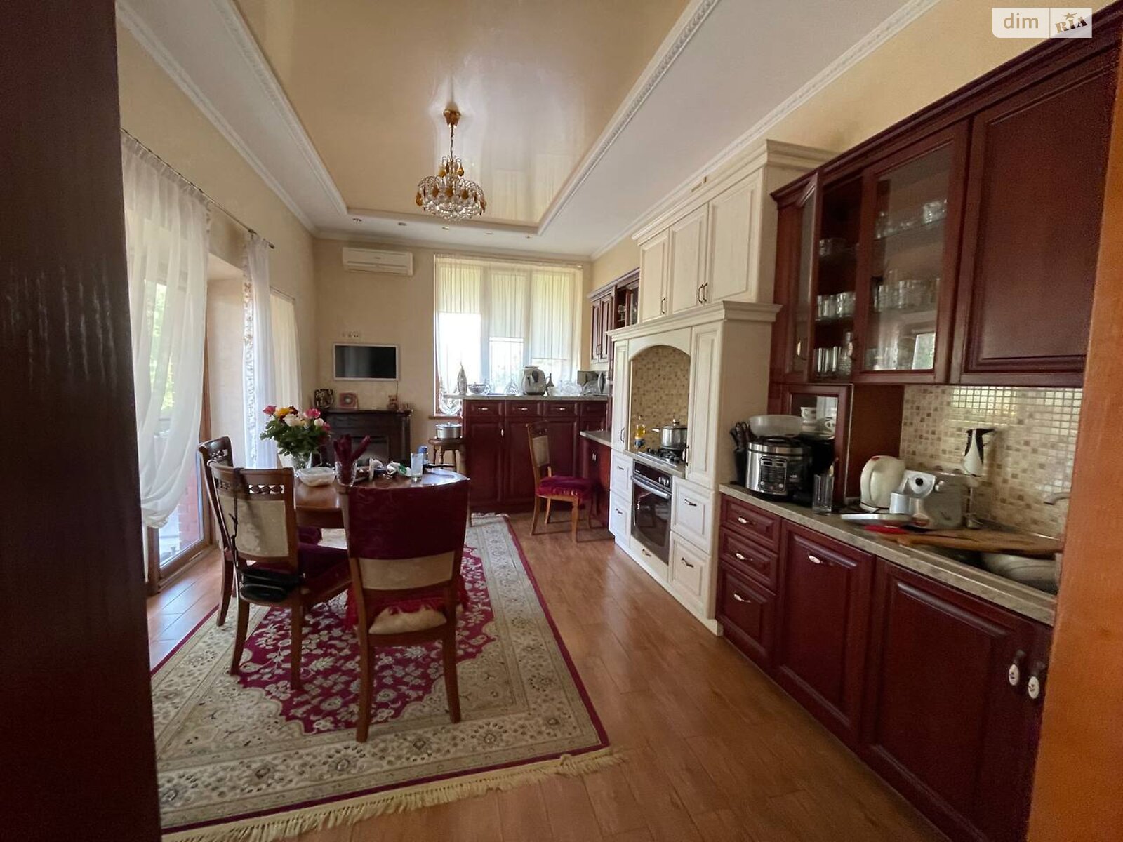 одноповерховий будинок з гаражем, 236.1 кв. м, цегла. Продаж в Запоріжжі, район Комунарський фото 1 одноповерховий будинок з гаражем, 236.1 кв. м, цегла. Продаж в Запоріжжі, район Комунарський фото 1