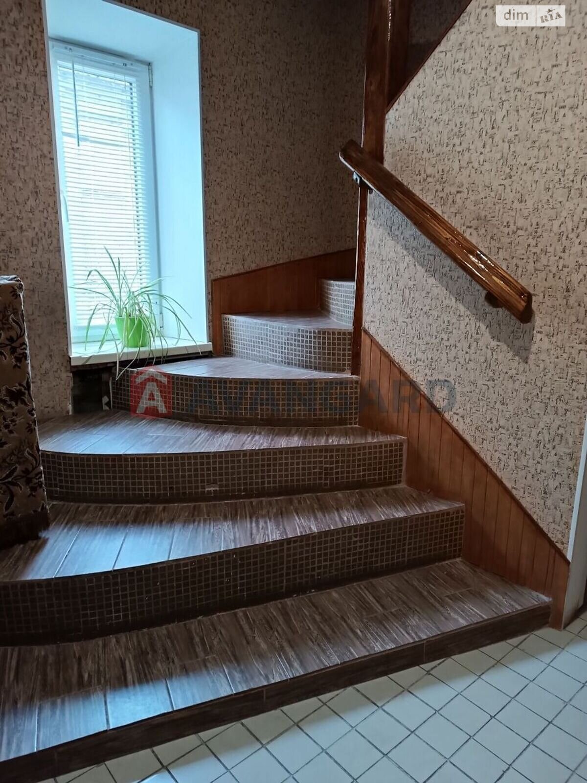 двухэтажный дом, 150 кв. м, кирпич. Продажа в Запорожье район Коммунарский фото 1 двухэтажный дом, 150 кв. м, кирпич. Продажа в Запорожье район Коммунарский фото 1
