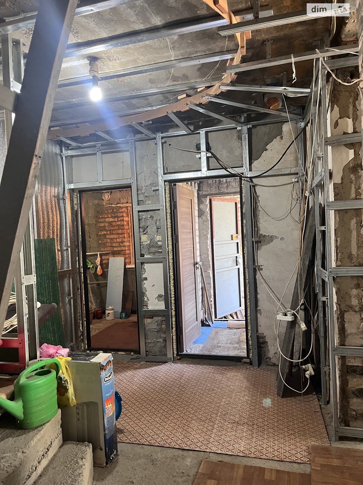 двоповерховий будинок з гаражем, 95 кв. м, цегла. Продаж в Запоріжжі, район Комунарський фото 1 двоповерховий будинок з гаражем, 95 кв. м, цегла. Продаж в Запоріжжі, район Комунарський фото 1