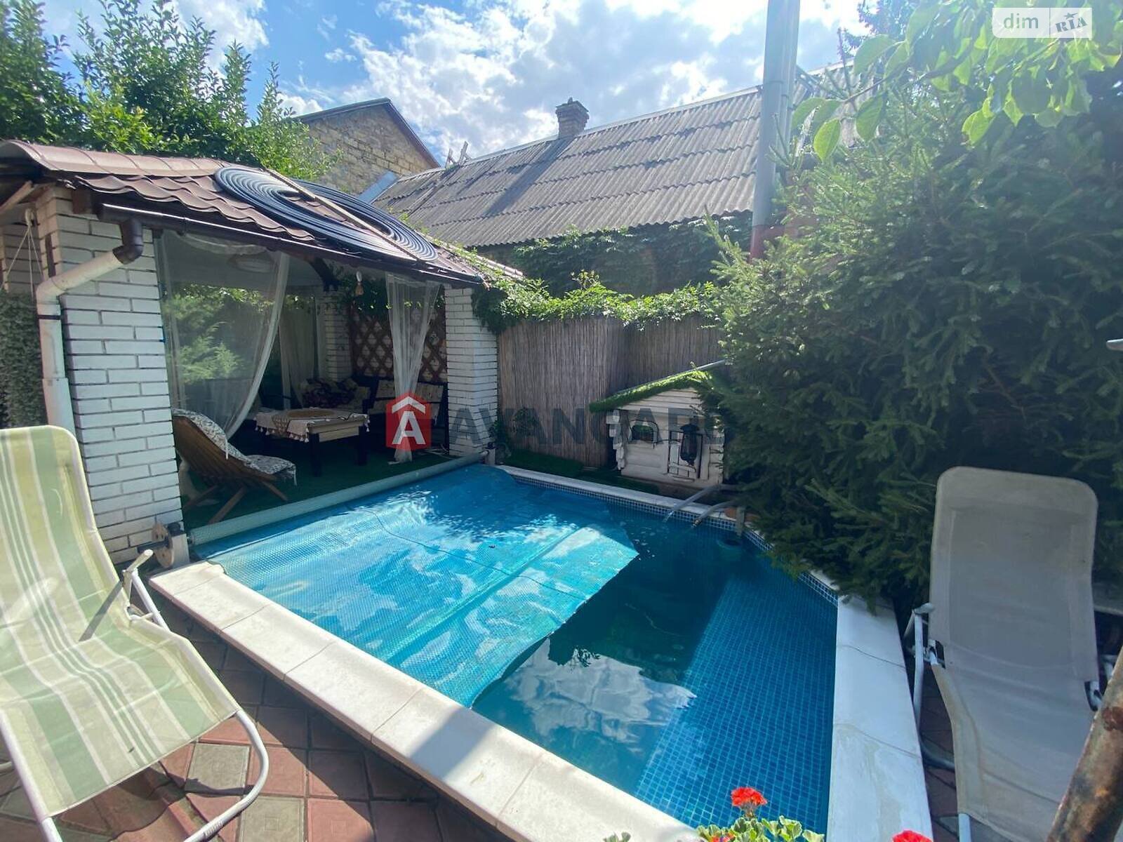двухэтажный дом, 93 кв. м, кирпич. Продажа в Запорожье район Коммунарский фото 1 двухэтажный дом, 93 кв. м, кирпич. Продажа в Запорожье район Коммунарский фото 1
