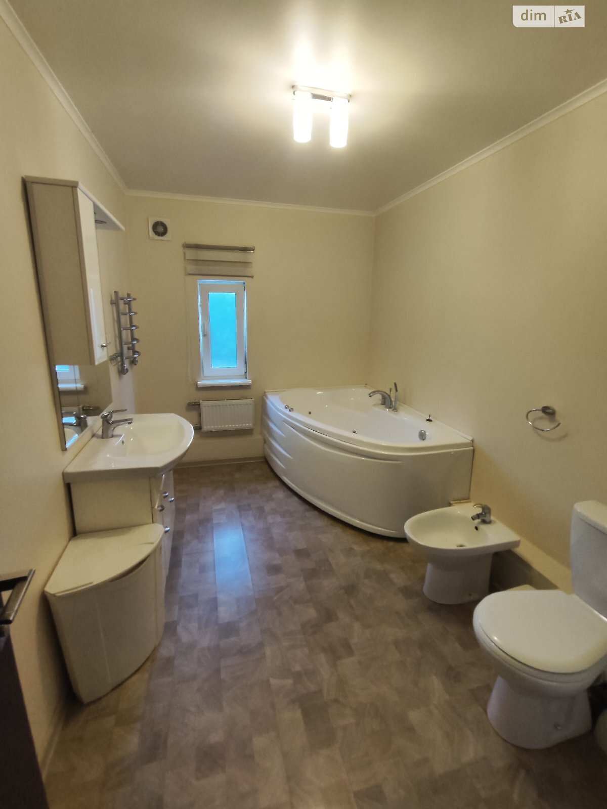 двоповерховий будинок з ремонтом, 119.7 кв. м, цегла. Продаж в Запоріжжі, район Космос фото 1