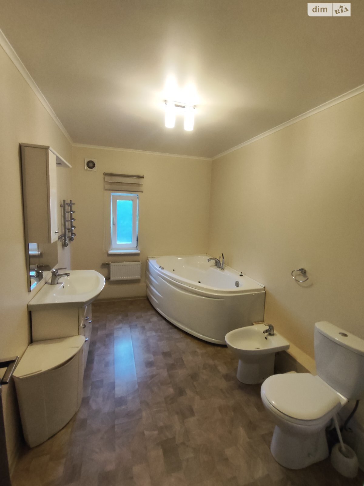 двоповерховий будинок з ремонтом, 119.7 кв. м, цегла. Продаж в Запоріжжі, район Космос фото 1