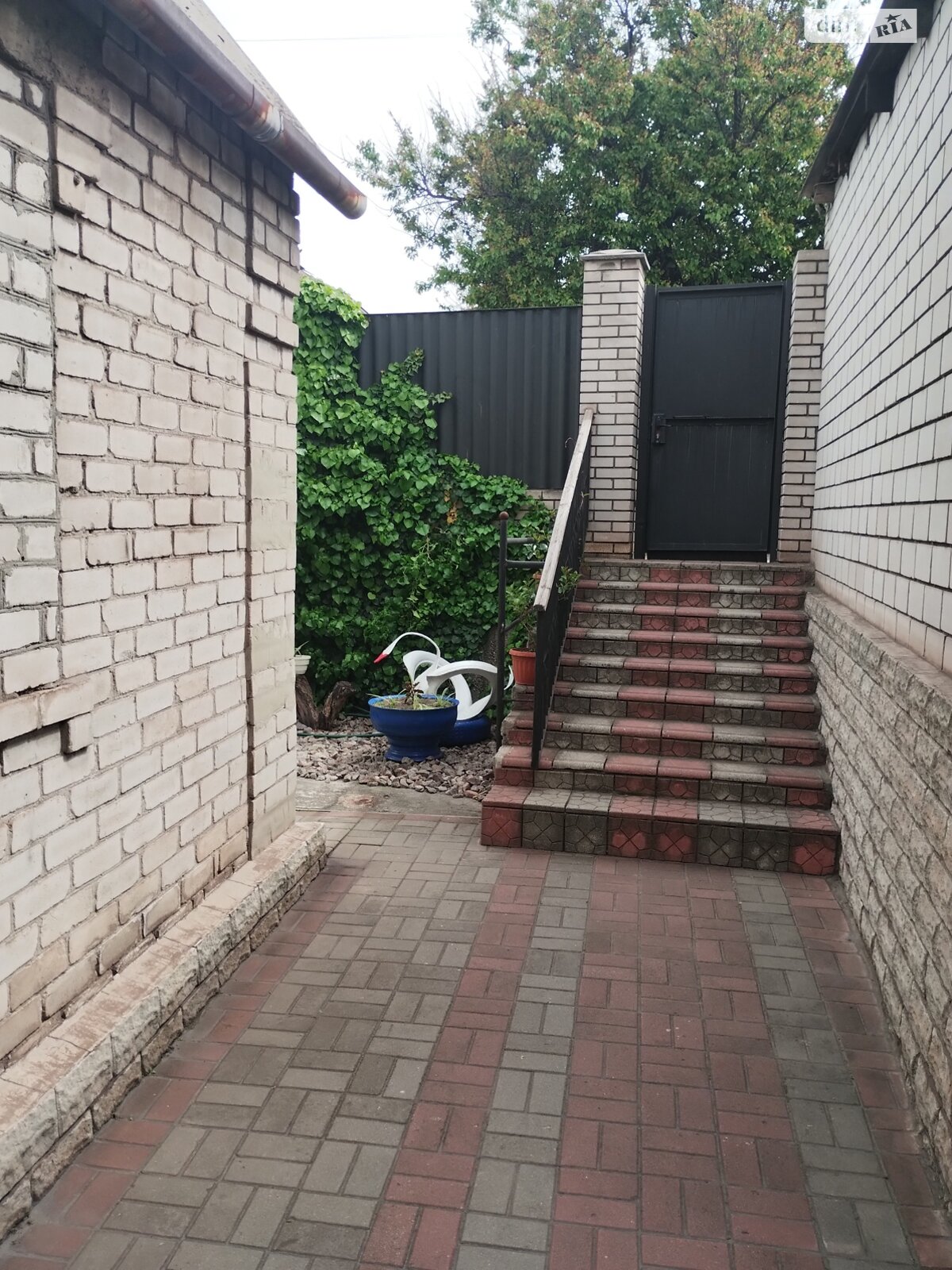 одноэтажный дом с гаражом, 85.3 кв. м, кирпич. Продажа в Запорожье район Павел-Кичкас фото 1 одноэтажный дом с гаражом, 85.3 кв. м, кирпич. Продажа в Запорожье район Павел-Кичкас фото 1