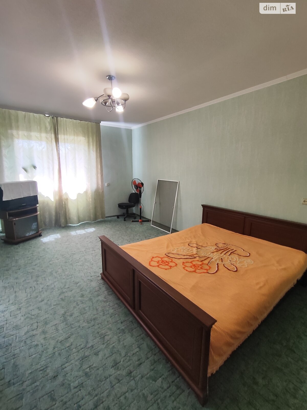 двухэтажный дом с отоплением, 200 кв. м, кирпич. Продажа в Запорожье район Первомайский Поселок фото 1 двухэтажный дом с отоплением, 200 кв. м, кирпич. Продажа в Запорожье район Первомайский Поселок фото 1