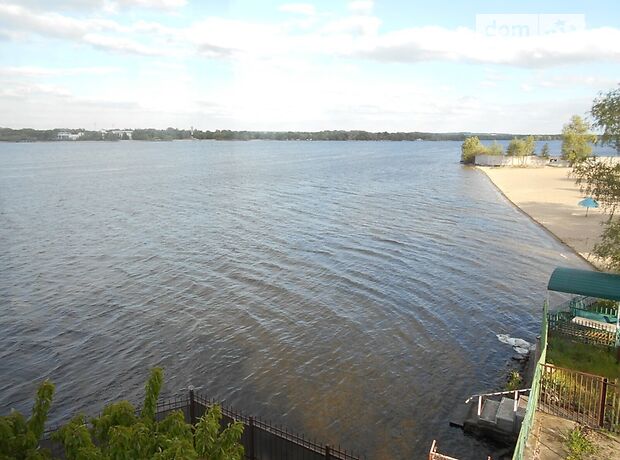 трехэтажный дом с камином, 135 кв. м, кирпич. Продажа в Разумовке фото 1 трехэтажный дом с камином, 135 кв. м, кирпич. Продажа в Разумовке фото 1