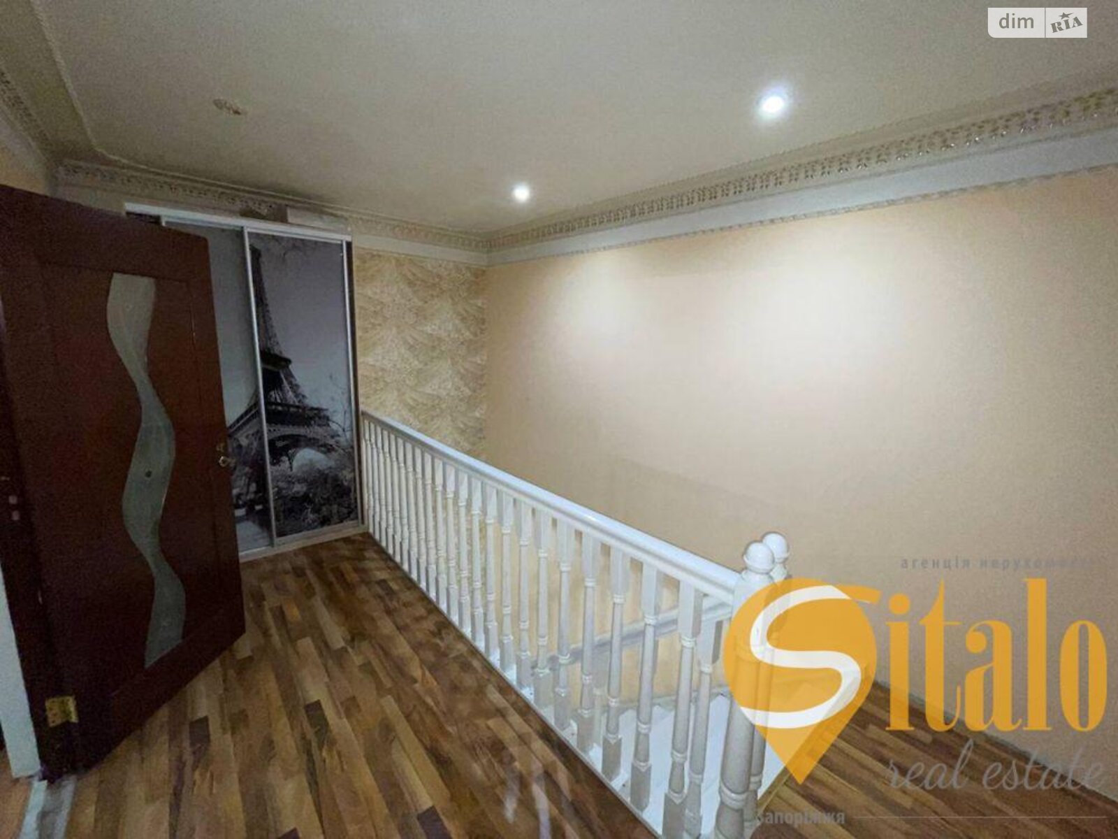 триповерховий будинок, 650 кв. м, цегла. Продаж в Запоріжжі, район Шевченківський фото 1 триповерховий будинок, 650 кв. м, цегла. Продаж в Запоріжжі, район Шевченківський фото 1