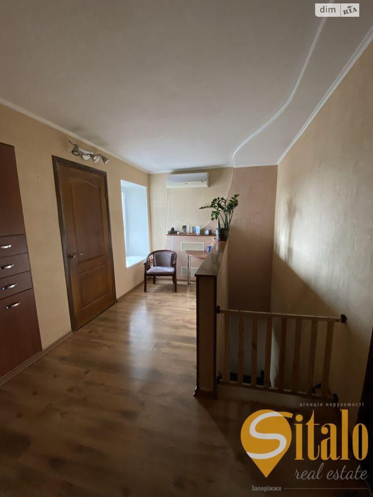 двухэтажный дом с отоплением, 176.3 кв. м, кирпич. Продажа в Запорожье район Шевченковский фото 1 двухэтажный дом с отоплением, 176.3 кв. м, кирпич. Продажа в Запорожье район Шевченковский фото 1