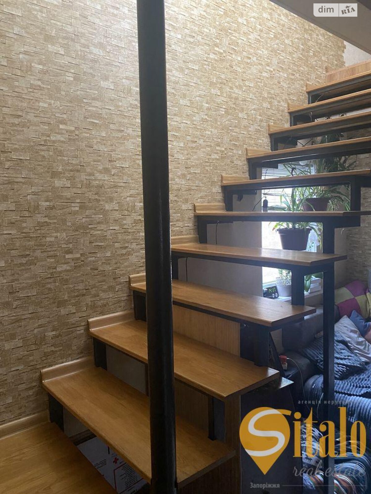 двухэтажный дом с отоплением, 200 кв. м, кирпич. Продажа в Запорожье район Шевченковский фото 1 двухэтажный дом с отоплением, 200 кв. м, кирпич. Продажа в Запорожье район Шевченковский фото 1