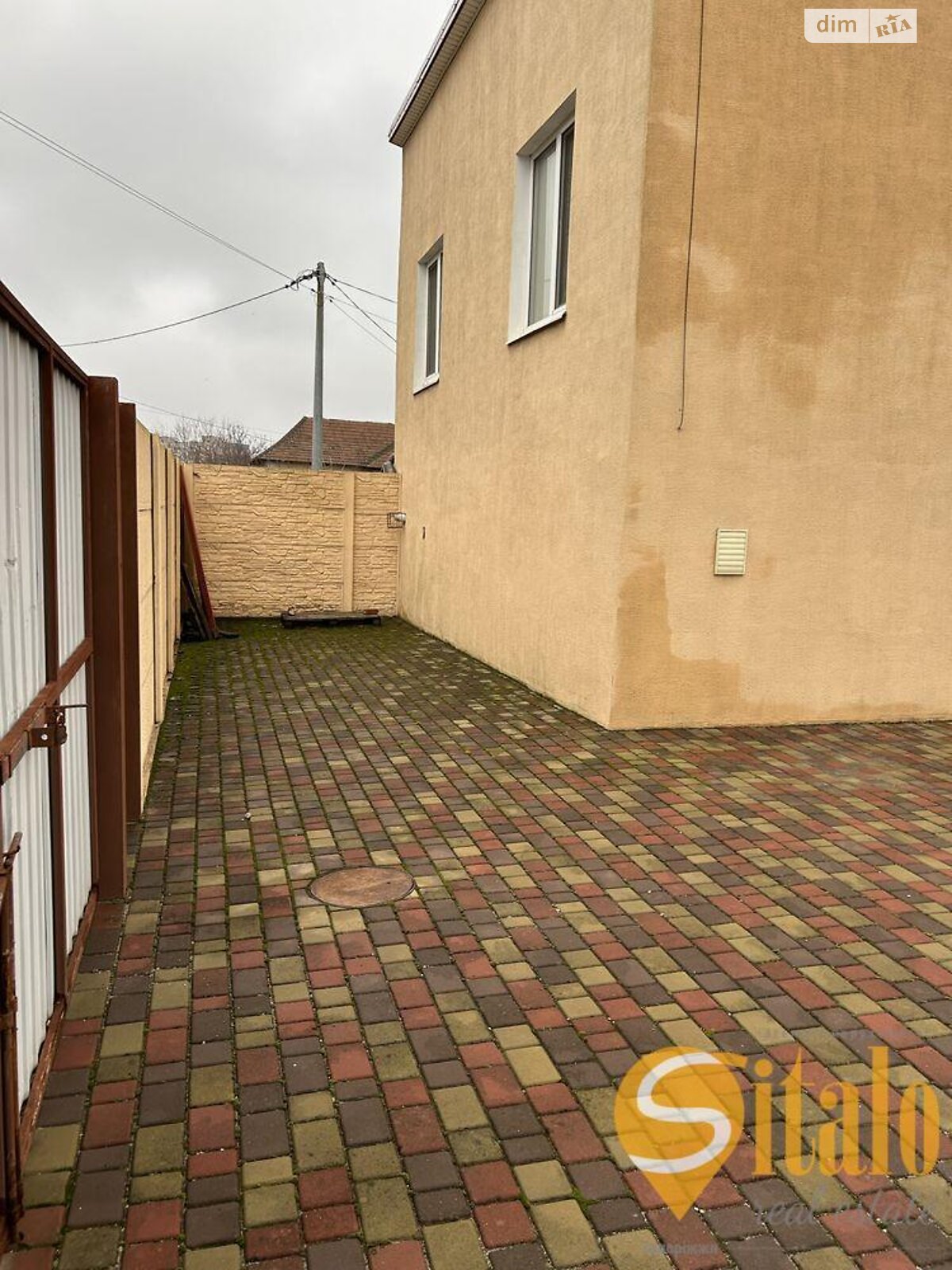 двухэтажный дом с ремонтом, 70 кв. м, кирпич. Продажа в Запорожье район Шевченковский фото 1 двухэтажный дом с ремонтом, 70 кв. м, кирпич. Продажа в Запорожье район Шевченковский фото 1