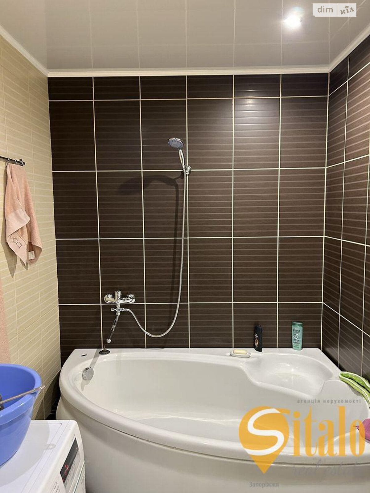 двухэтажный дом с ремонтом, 70 кв. м, кирпич. Продажа в Запорожье район Шевченковский фото 1 двухэтажный дом с ремонтом, 70 кв. м, кирпич. Продажа в Запорожье район Шевченковский фото 1