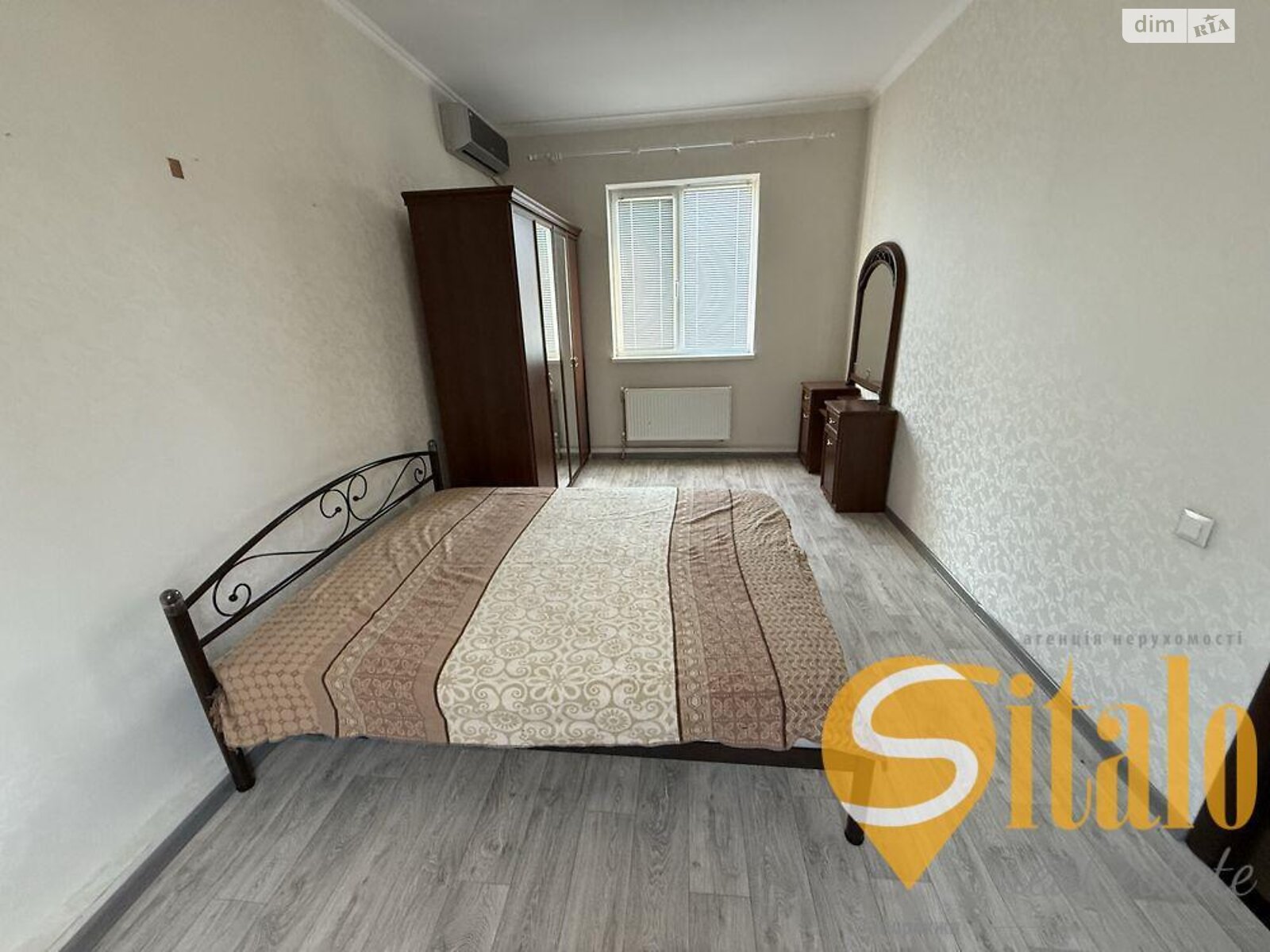 двухэтажный дом с ремонтом, 70 кв. м, кирпич. Продажа в Запорожье район Шевченковский фото 1 двухэтажный дом с ремонтом, 70 кв. м, кирпич. Продажа в Запорожье район Шевченковский фото 1