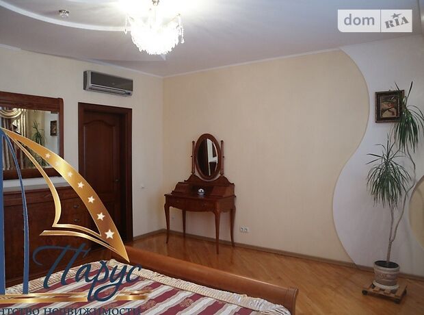 двухэтажный дом с садом, 230 кв. м, кирпич. Продажа в Солнечном (Запорожская обл.) фото 1 двухэтажный дом с садом, 230 кв. м, кирпич. Продажа в Солнечном (Запорожская обл.) фото 1