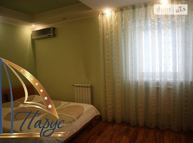 двухэтажный дом с садом, 230 кв. м, кирпич. Продажа в Солнечном (Запорожская обл.) фото 1 двухэтажный дом с садом, 230 кв. м, кирпич. Продажа в Солнечном (Запорожская обл.) фото 1