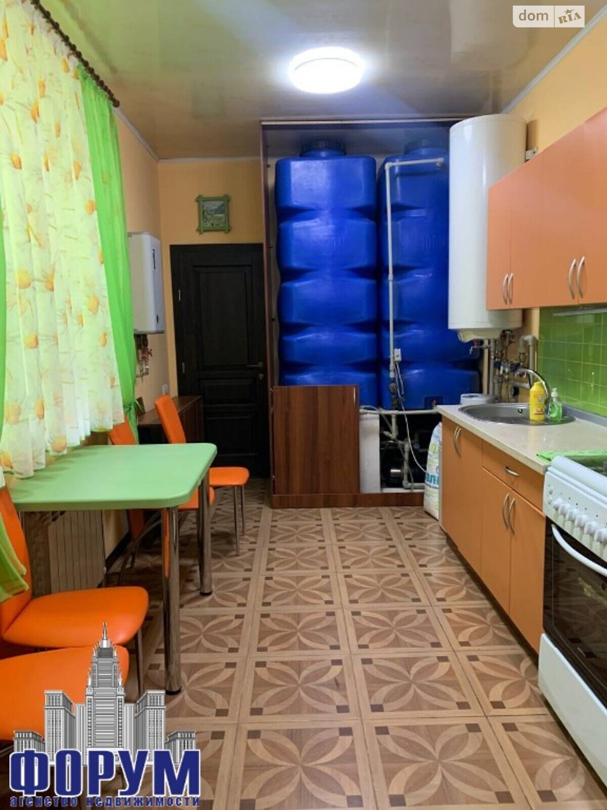 одноповерховий будинок з верандою, 265 кв. м, цегла. Продаж в Запоріжжі фото 1 одноповерховий будинок з верандою, 265 кв. м, цегла. Продаж в Запоріжжі фото 1