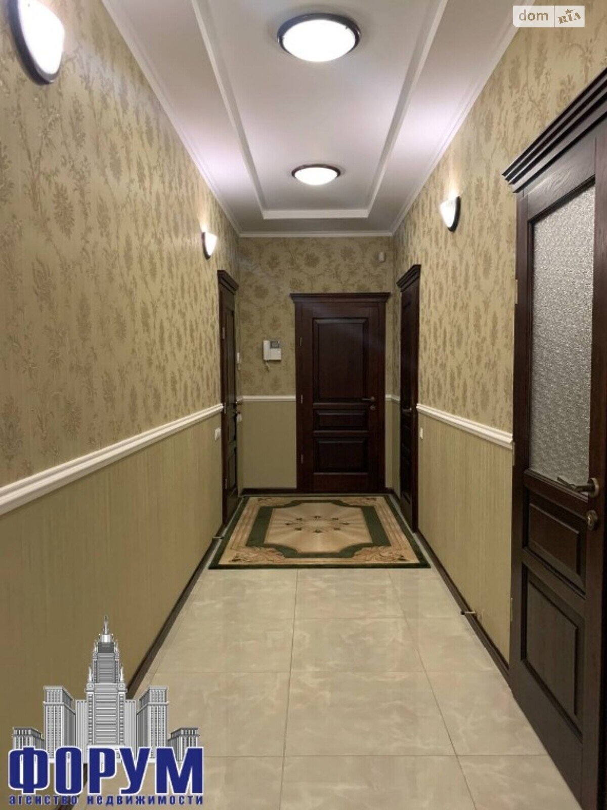 одноповерховий будинок з верандою, 265 кв. м, цегла. Продаж в Запоріжжі фото 1 одноповерховий будинок з верандою, 265 кв. м, цегла. Продаж в Запоріжжі фото 1