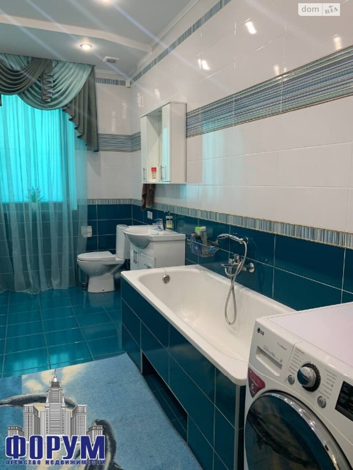 одноповерховий будинок з верандою, 265 кв. м, цегла. Продаж в Запоріжжі фото 1 одноповерховий будинок з верандою, 265 кв. м, цегла. Продаж в Запоріжжі фото 1