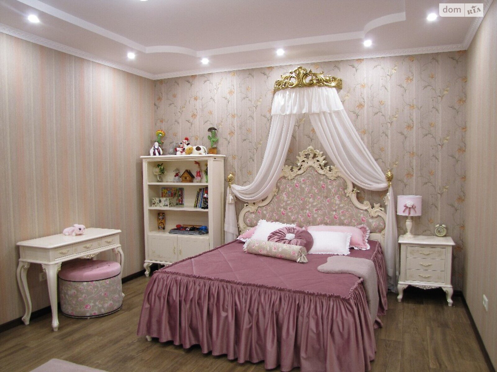 одноповерховий будинок з верандою, 265 кв. м, цегла. Продаж в Запоріжжі фото 1 одноповерховий будинок з верандою, 265 кв. м, цегла. Продаж в Запоріжжі фото 1