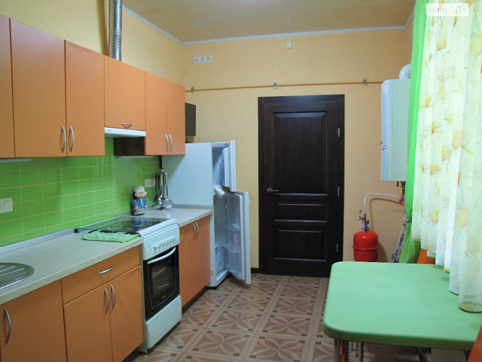 одноповерховий будинок з верандою, 265 кв. м, цегла. Продаж в Запоріжжі фото 1 одноповерховий будинок з верандою, 265 кв. м, цегла. Продаж в Запоріжжі фото 1