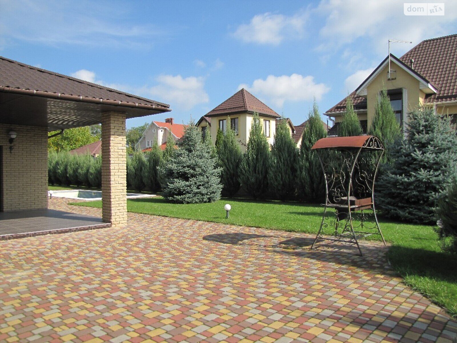 одноповерховий будинок з верандою, 265 кв. м, цегла. Продаж в Запоріжжі фото 1 одноповерховий будинок з верандою, 265 кв. м, цегла. Продаж в Запоріжжі фото 1