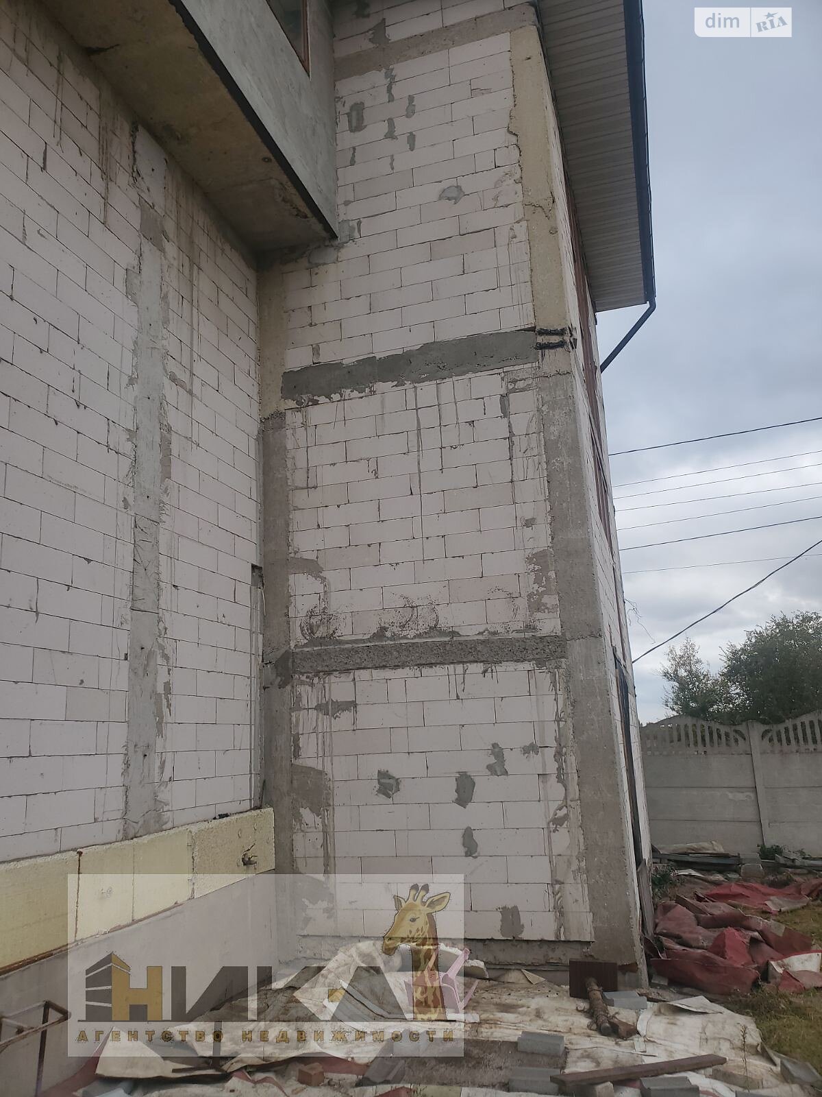 трехэтажный дом с мансардой, 300 кв. м, кирпич. Продажа в Запорожье район Тепличное фото 1 трехэтажный дом с мансардой, 300 кв. м, кирпич. Продажа в Запорожье район Тепличное фото 1