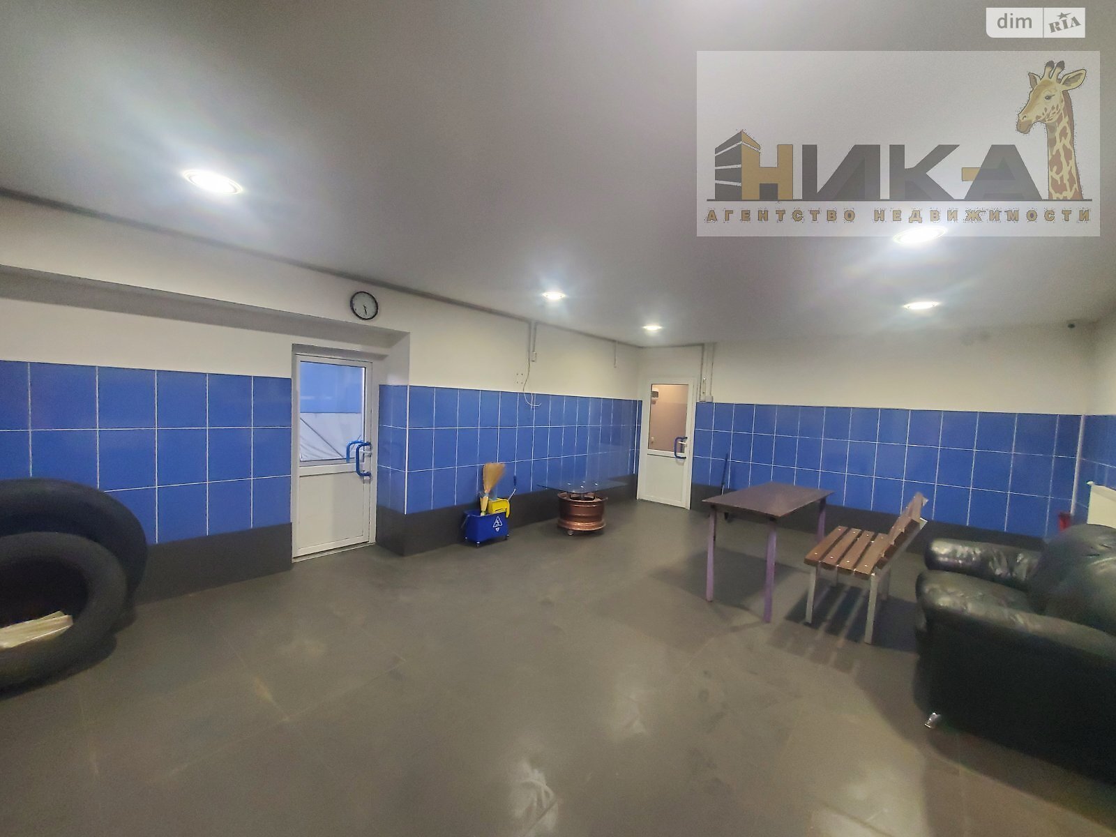 трехэтажный дом с мансардой, 300 кв. м, кирпич. Продажа в Запорожье район Тепличное фото 1 трехэтажный дом с мансардой, 300 кв. м, кирпич. Продажа в Запорожье район Тепличное фото 1