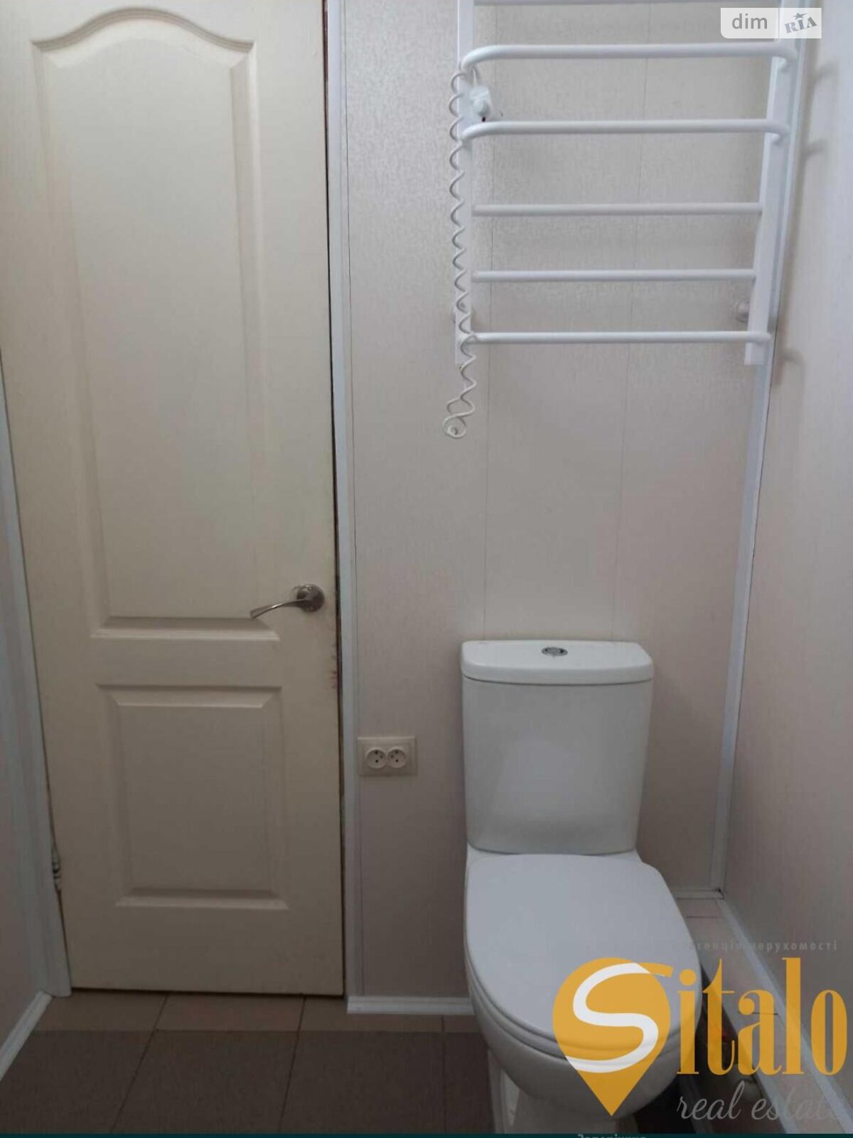 триповерховий будинок з ремонтом, 160 кв. м, цегла. Продаж в Запоріжжі, район Верхня Хортиця фото 1 триповерховий будинок з ремонтом, 160 кв. м, цегла. Продаж в Запоріжжі, район Верхня Хортиця фото 1