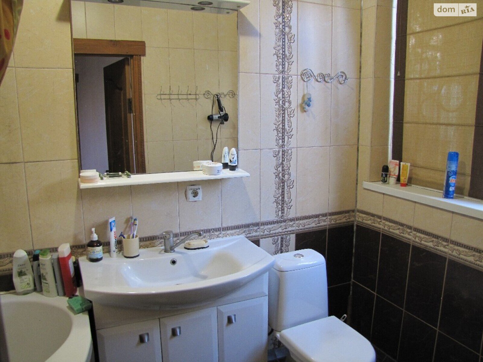 двухэтажный дом с балконом, 225.2 кв. м, термоблок. Продажа в Запорожье район Вознесеновский (Орджоникидзевский) фото 1