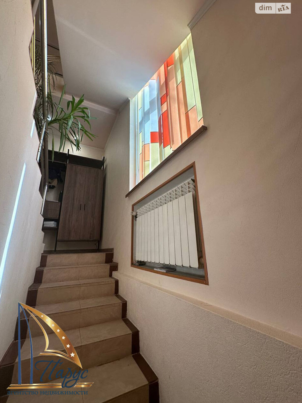 двоповерховий будинок з гаражем, 338.5 кв. м, кирпич. Продаж в Запоріжжі, район Вознесенівський (Орджонікідзевський) фото 1 двоповерховий будинок з гаражем, 338.5 кв. м, кирпич. Продаж в Запоріжжі, район Вознесенівський (Орджонікідзевський) фото 1