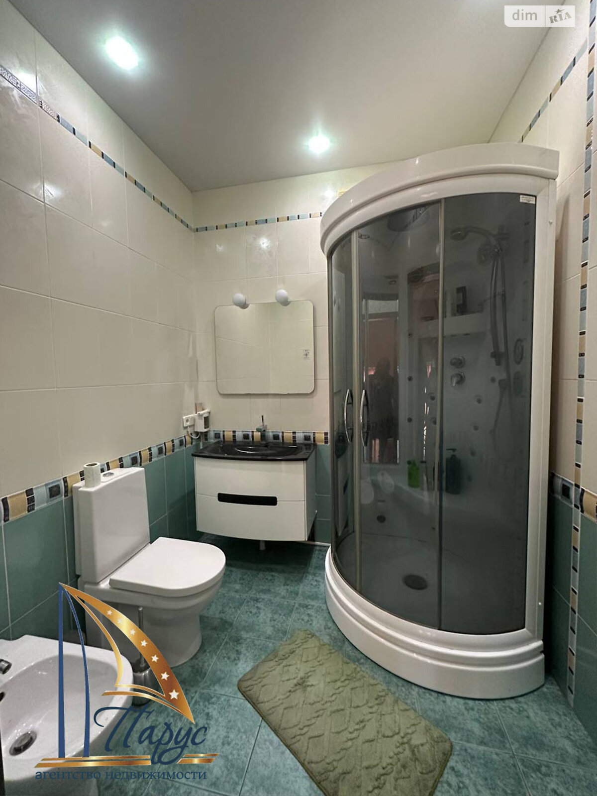 двоповерховий будинок з гаражем, 338.5 кв. м, кирпич. Продаж в Запоріжжі, район Вознесенівський (Орджонікідзевський) фото 1 двоповерховий будинок з гаражем, 338.5 кв. м, кирпич. Продаж в Запоріжжі, район Вознесенівський (Орджонікідзевський) фото 1