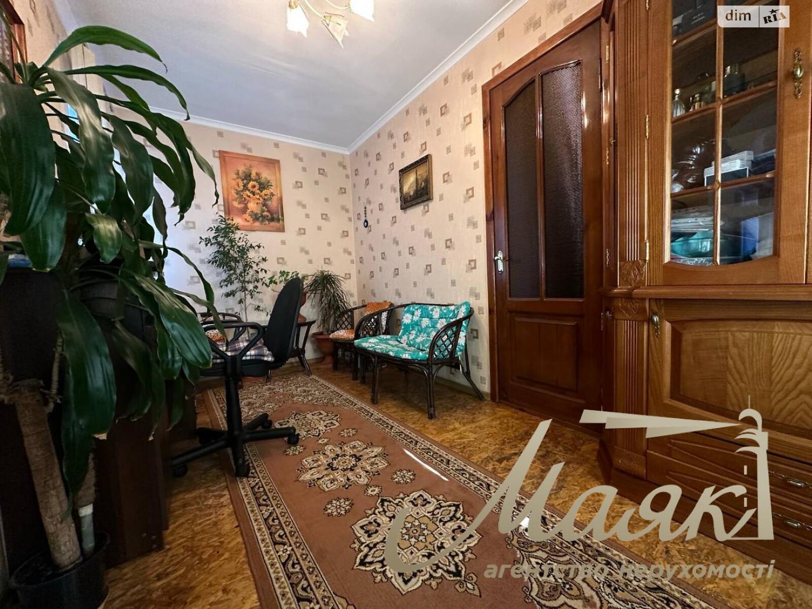 одноповерховий будинок з гаражем, 110 кв. м, цегла. Продаж в Запоріжжі, район Вознесенівський (Орджонікідзевський) фото 1