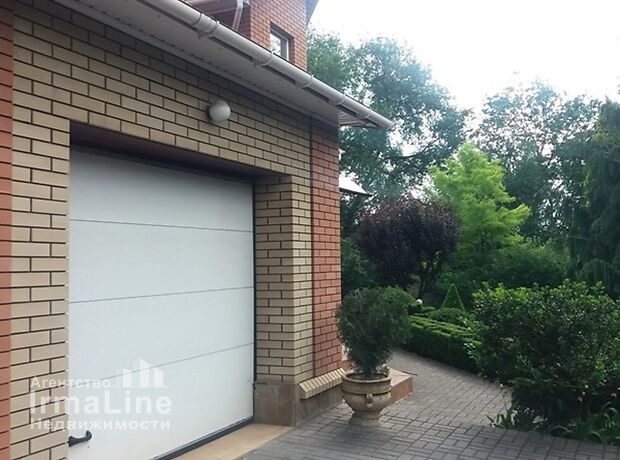 двоповерховий будинок з каміном, 350 кв. м, цегла. Продаж в Запоріжжі, район Вознесенівський (Орджонікідзевський) фото 1 двоповерховий будинок з каміном, 350 кв. м, цегла. Продаж в Запоріжжі, район Вознесенівський (Орджонікідзевський) фото 1