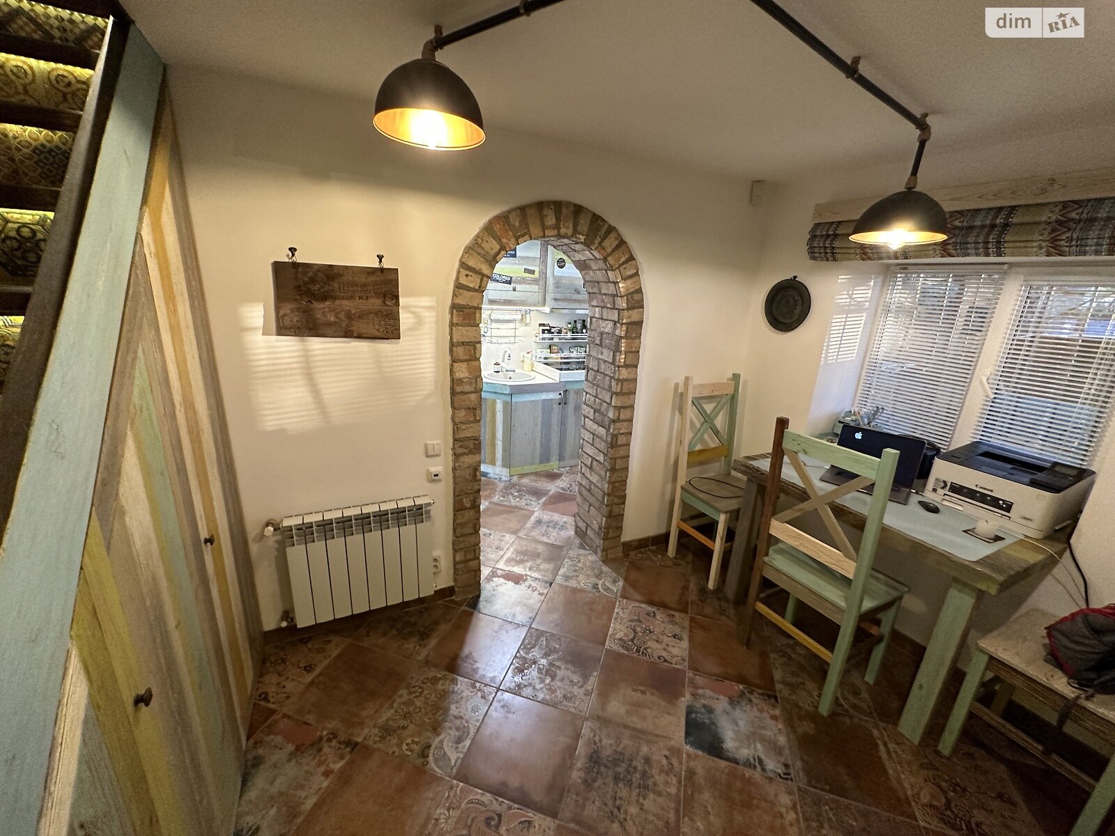 триповерховий будинок з меблями, 60 кв. м, цегла. Продаж в Запоріжжі фото 1 триповерховий будинок з меблями, 60 кв. м, цегла. Продаж в Запоріжжі фото 1