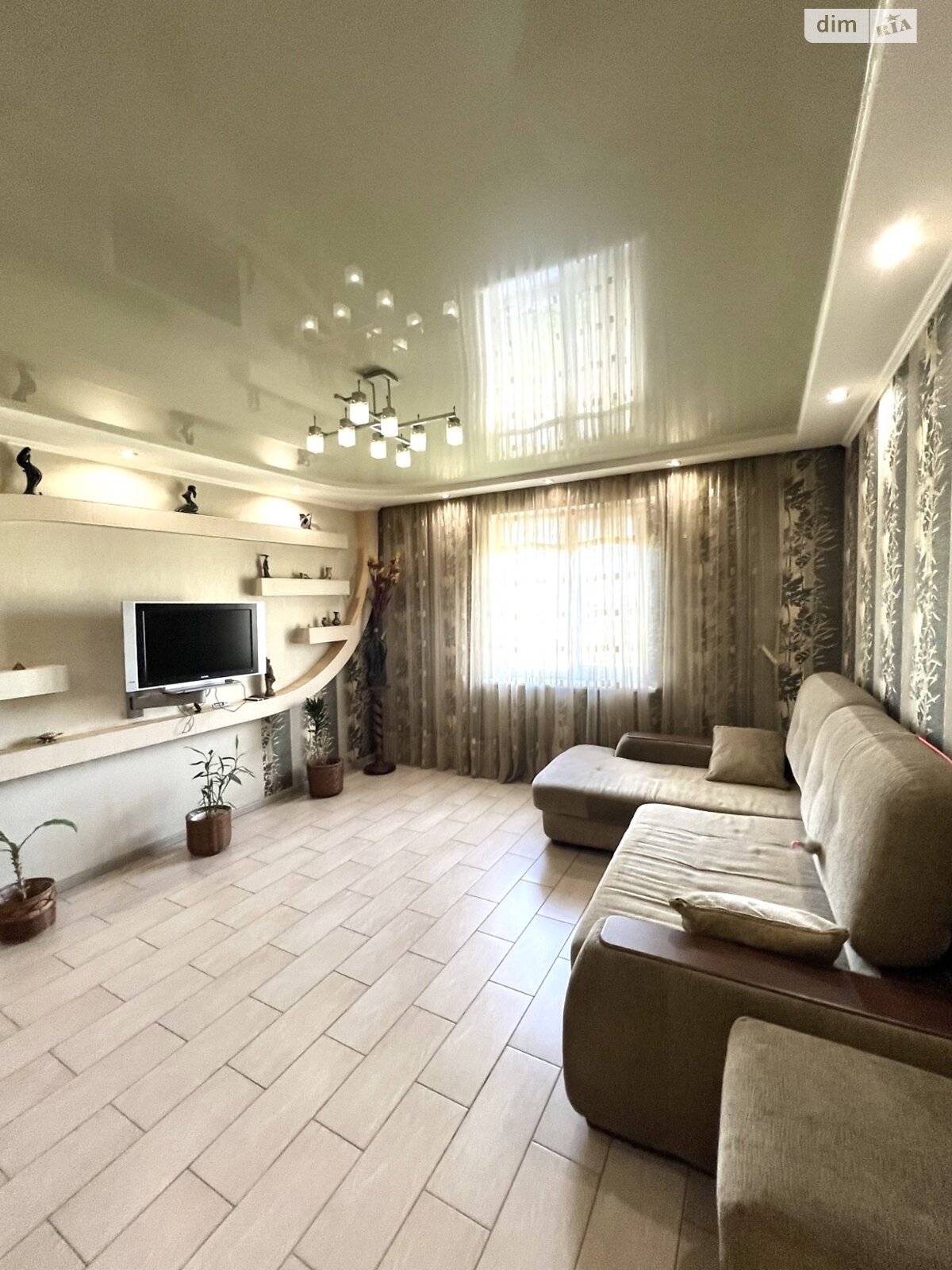 одноэтажный дом с гаражом, 112.1 кв. м, кирпич. Продажа в Запорожье район Заводской фото 1 одноэтажный дом с гаражом, 112.1 кв. м, кирпич. Продажа в Запорожье район Заводской фото 1