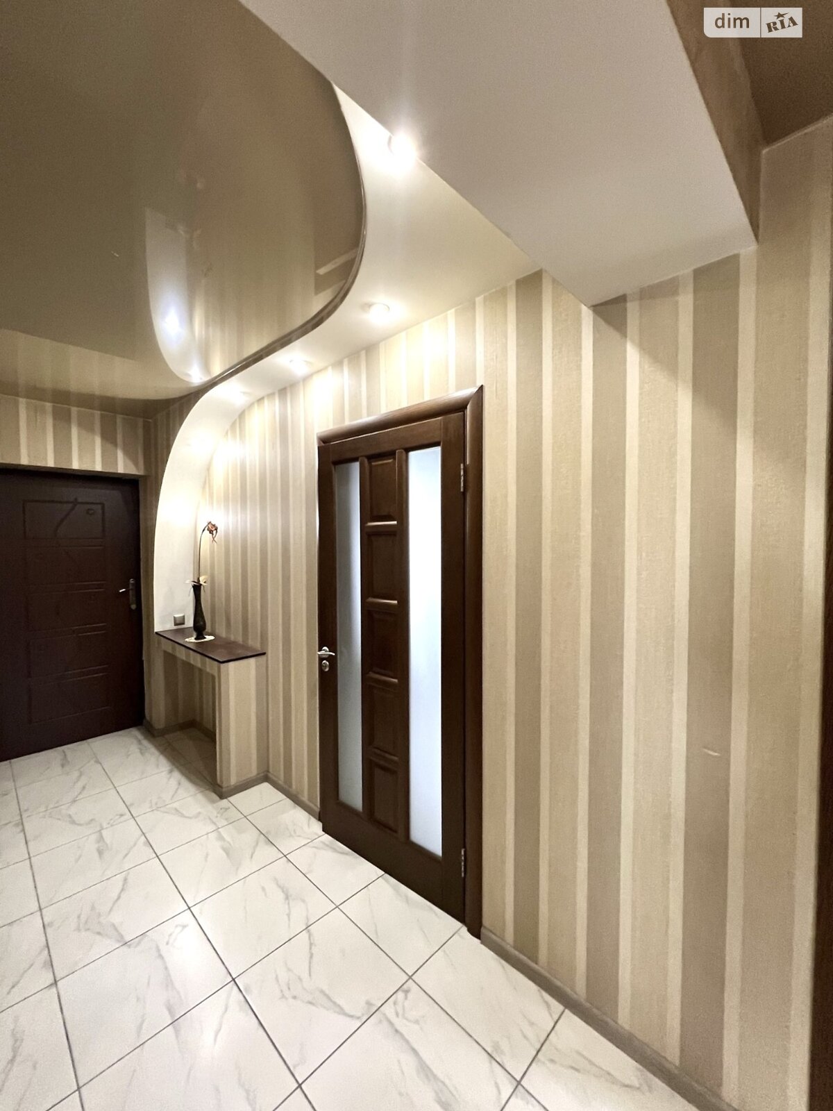 одноэтажный дом с гаражом, 112.1 кв. м, кирпич. Продажа в Запорожье район Заводской фото 1 одноэтажный дом с гаражом, 112.1 кв. м, кирпич. Продажа в Запорожье район Заводской фото 1