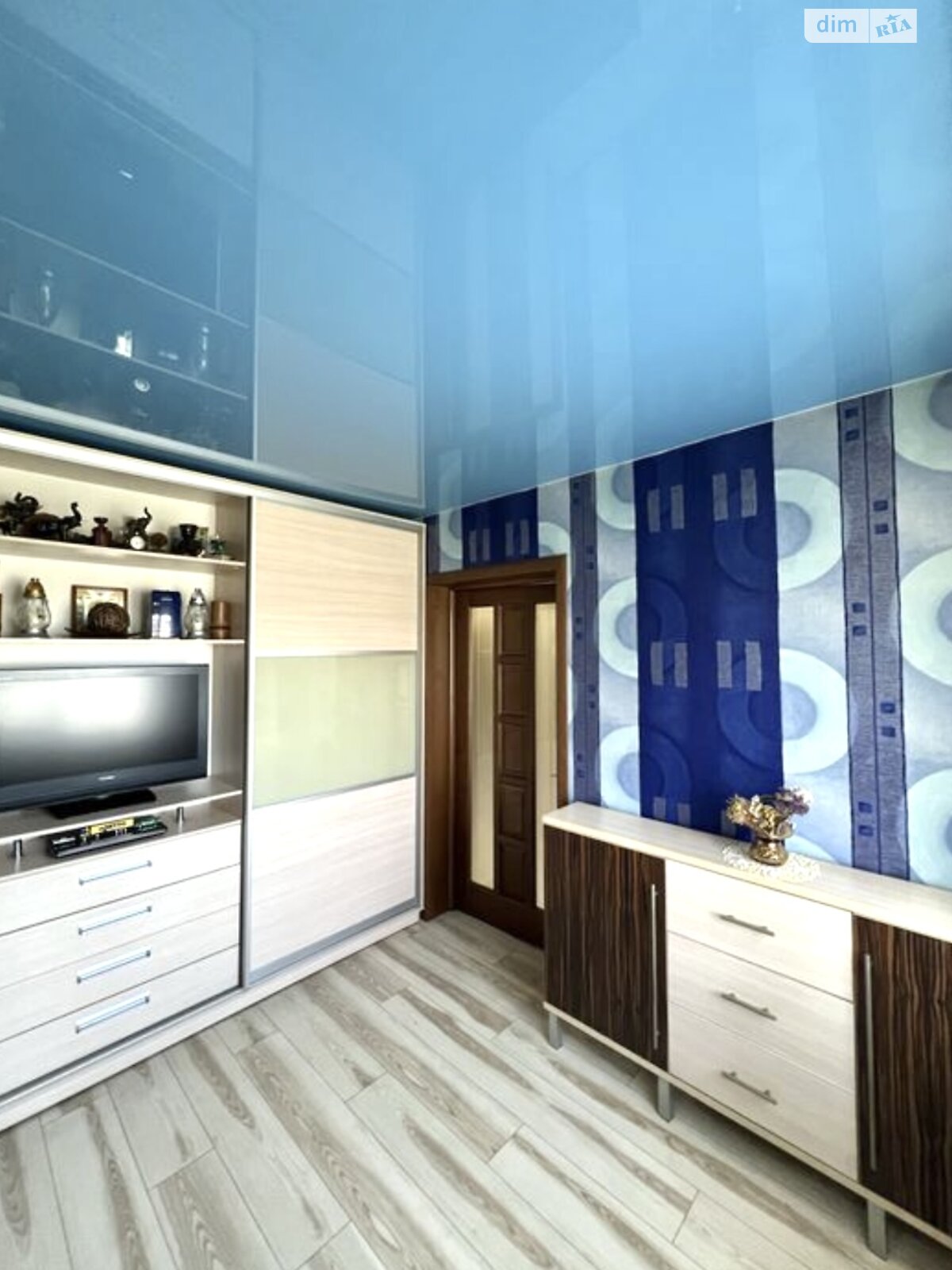 одноэтажный дом с гаражом, 112.1 кв. м, кирпич. Продажа в Запорожье район Заводской фото 1 одноэтажный дом с гаражом, 112.1 кв. м, кирпич. Продажа в Запорожье район Заводской фото 1