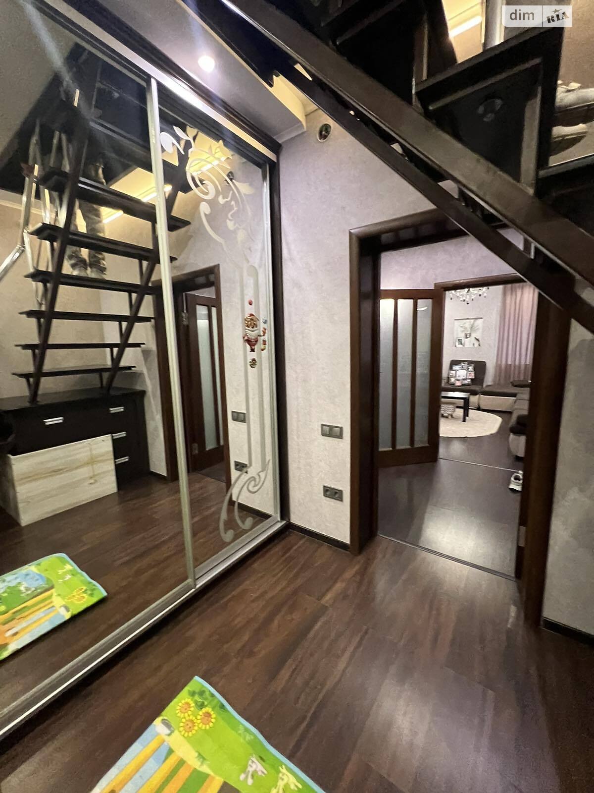 двоповерховий будинок з балконом, 125 кв. м, цегла. Продаж в Запоріжжі, район Заводський фото 1 двоповерховий будинок з балконом, 125 кв. м, цегла. Продаж в Запоріжжі, район Заводський фото 1