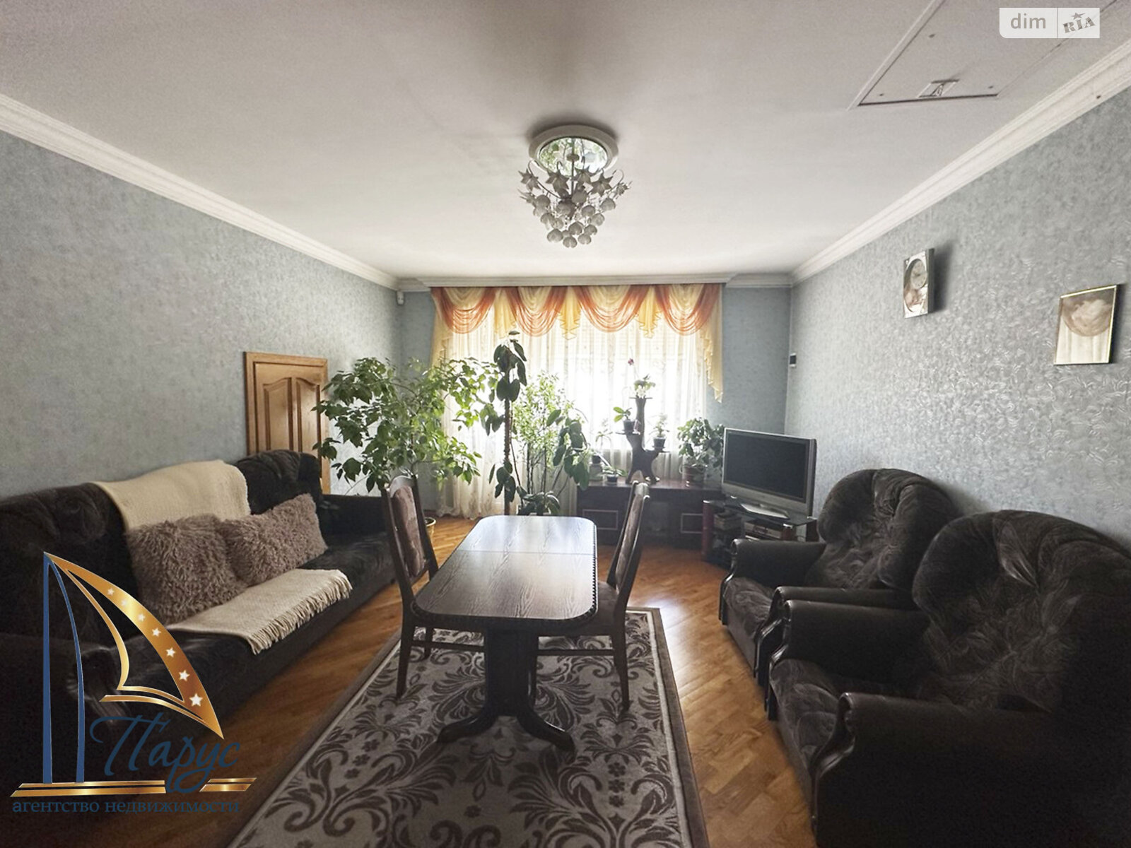 двухэтажный дом с гаражом, 327.8 кв. м, кирпич. Продажа в Запорожье район Зеленый Яр фото 1 двухэтажный дом с гаражом, 327.8 кв. м, кирпич. Продажа в Запорожье район Зеленый Яр фото 1